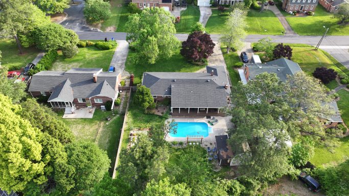 Drone photograph of a residential property in Hampton Roads, Virginia