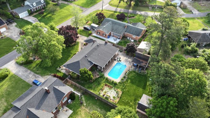 Drone photograph of a residential property in Hampton Roads, Virginia